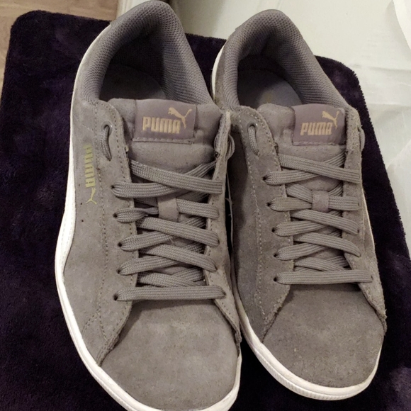 Size 8.5 Puma Softfoam Shoes - Picture 9 of 9